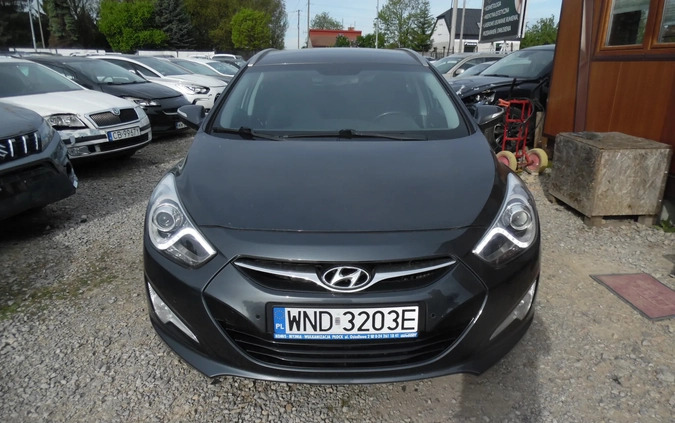 Hyundai i40 cena 14100 przebieg: 201700, rok produkcji 2012 z Bobolice małe 277